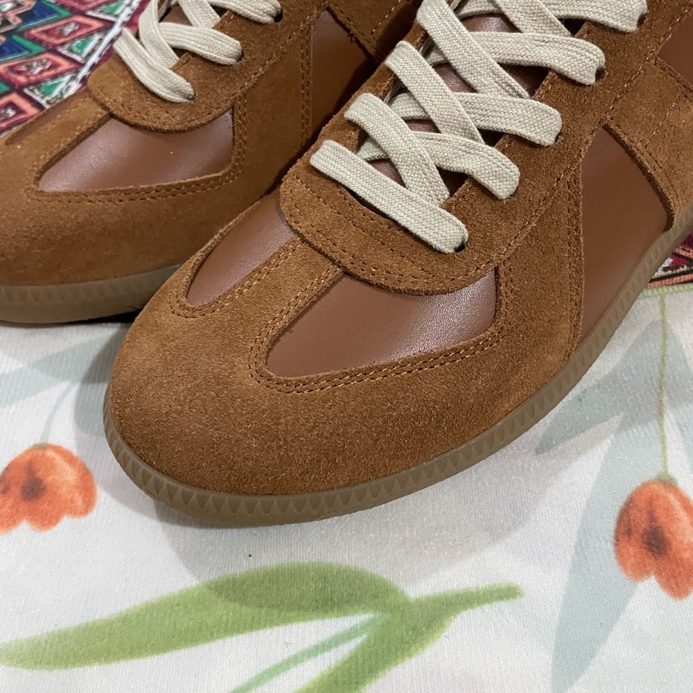 Maison Martin Margiela Men's Casual Suede & Leather Sneaker in Brown - Picture 8 of 8